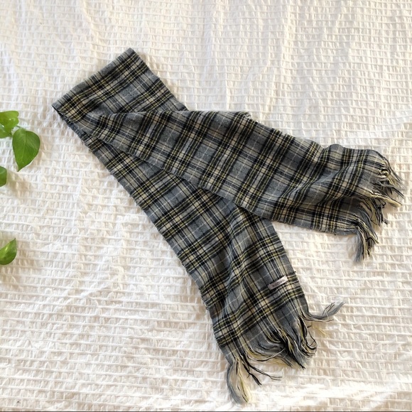 🧡Free with bundle | Plaid Scarf - Picture 2 of 4
